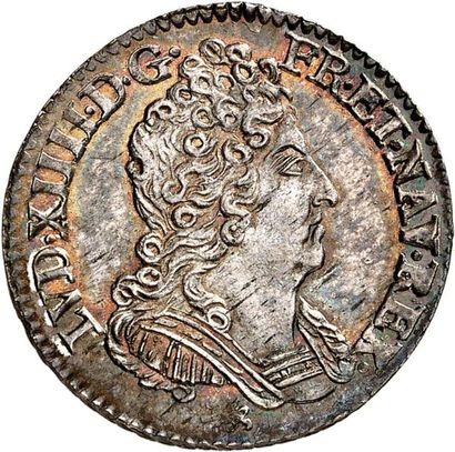 null LOUIS XIV (1643-1715). Dixième d'écu aux trois couronnes 1712 NANTES (T). 3,03...