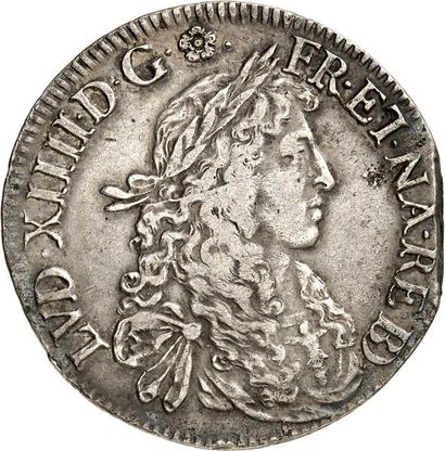 null Écu de France-Navarre-Béarn au buste juvénile 1672 PAU. 27,15 g.
A/ LVD.XIIII.D.G....