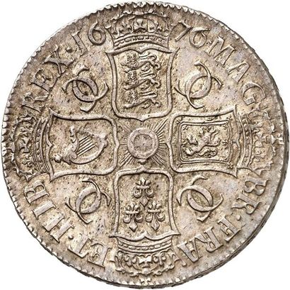 null CHARLES II (1660-1685). Couronne en argent 1676. 3ème buste. 30,00 g. Son buste...