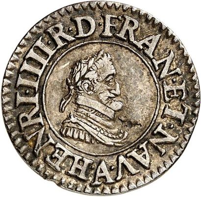 null HENRI IV (1589-1610). Essai en argent du denier tournois 1606 PARIS. 1,92 g.
A/...