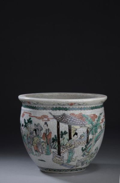null Cache-pot en porcelaine craquelée à décor de scènes courtisanes. 

Chine Nankin,...