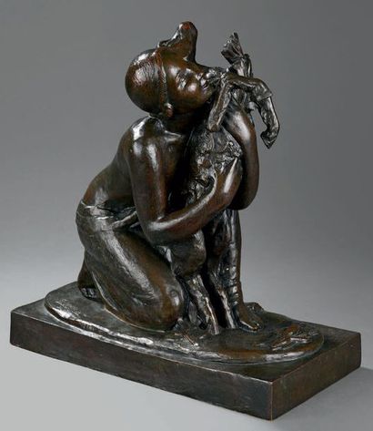 Gilbert PRIVAT (1892-1969) 
Jeune femme jouant avec une chèvre, 1925
Épreuve en bronze...