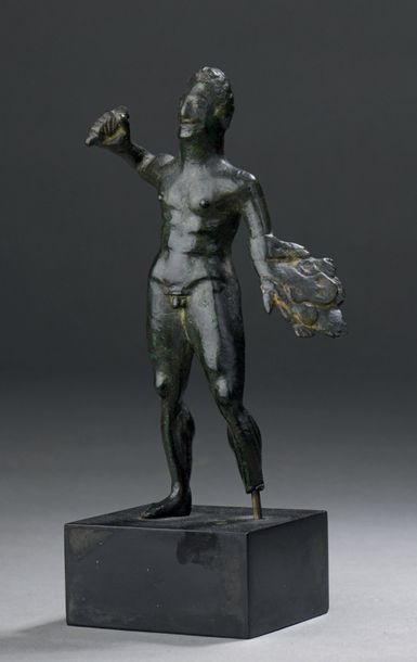 null Statuette d'Héraclès nu et brandit la massue en partie disparue et tient la...