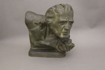 null Gaston HAUCHECORNE (1880-1945)

Buste d'homme en colère

Epreuve en terre cuite...