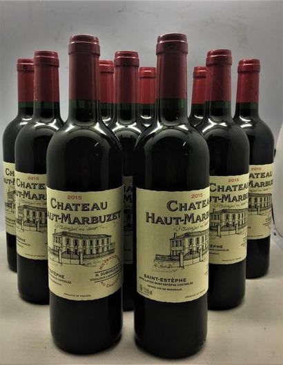 null 12 bouteilles de Château Haut-Marbuzet Saint-Estèphe 2015, en caisse bois d'origine.
4...