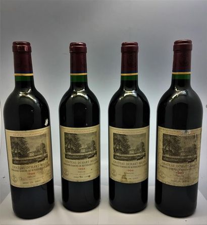null 4 bouteilles de Château Duhart-Milon, Grand Cru Classé, Pauillac 1994.
Étiquettes...