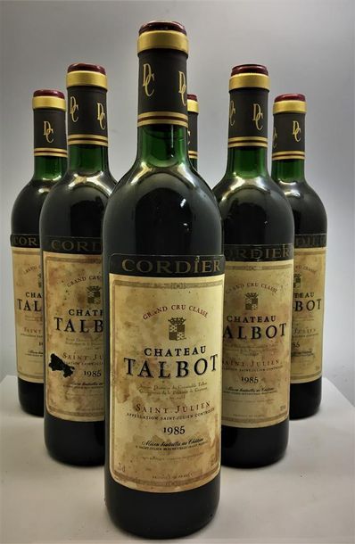 null 12 bouteilles dont 6 Château Talbot Grand Cru Classé, Saint-Julien 1985, (2...