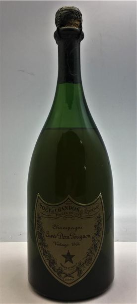 1 bouteille de Dom Pérignon Millésime 1964....