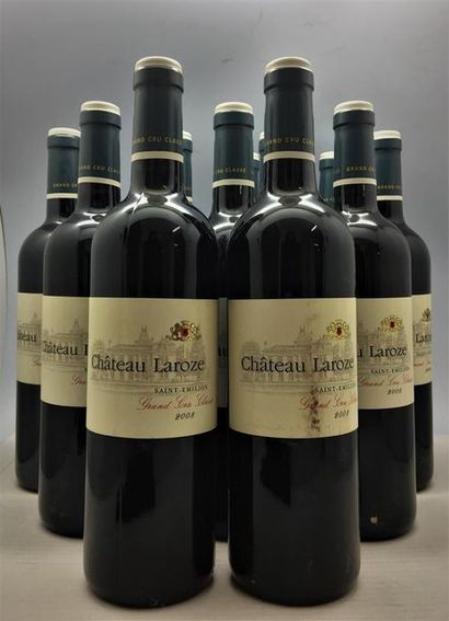 null 12 bouteilles de Château Laroze Saint-Émilion Grand Cru Classé 2008, en caisse...