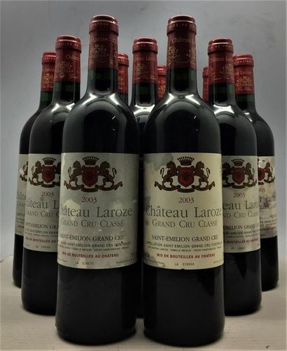 null 12 bouteilles de Château Laroze Saint-Émilion Grand Cru Classé 2003, en caisse...
