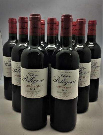 null 12 bouteilles de Château Bellegrave Pomerol 2015, en caisse bois d'origine.
1...