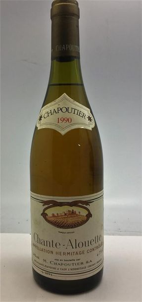 null 2 bouteilles de Michel Chapoutier dont 1 Côte Rôtie 1990 (2-3 cm, étiquette...