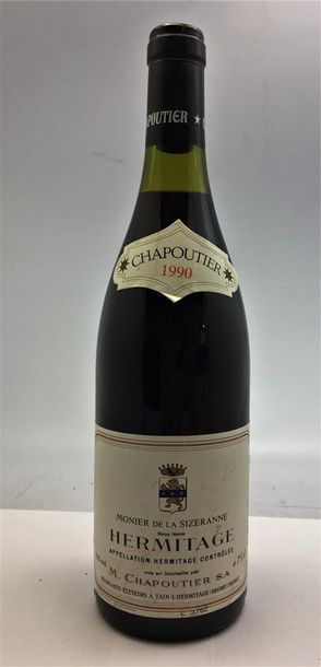 null 2 bouteilles de Michel Chapoutier dont 1 Côte Rôtie 1990 (2 à 3 cm, étiquette...