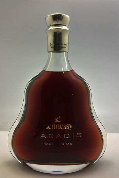 null 1 bouteille de Hennessy Paradis Rare Cognac, 40°, 70 cl dans son coffret.