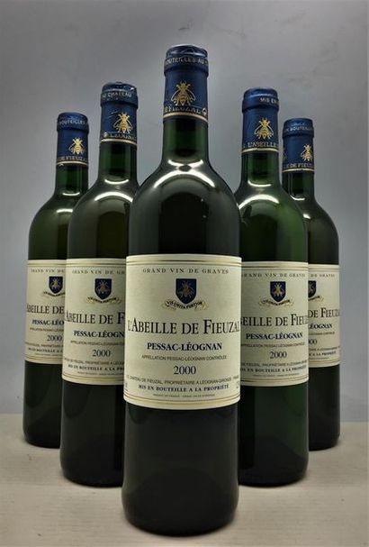 18 bouteilles de L'Abeille de Fieuzal Pessac-Léognan...