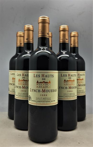 null 6 bouteilles Les Hauts de Lynch-Moussas Haut-Médoc 2006, en caisse bois d'o...