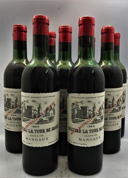 null 12 bouteilles de Château La Tour de Mons Margaux 1964.
2 haute-épaule, 5 haute-épaule...