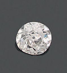 null Diamant de taille ancienne de forme ronde vers le coussin pesant 1,84 ct (dim....