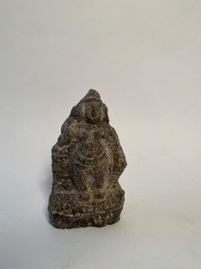 Sculpture en pierre «personnage» (Inde)....