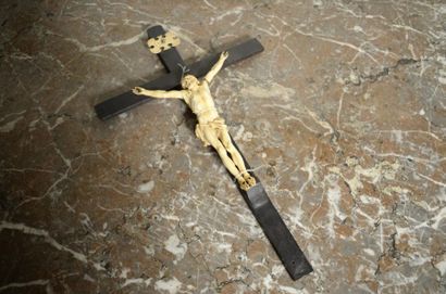 Crucifix (accidents) Haut : 21 cm