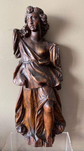 Draped woman in carved wood. End of the 19th...