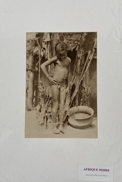  CONGO - MARC ALLÉGRET Portraits d'enfants, fillette Baya, sorcier, Baya devant leur...