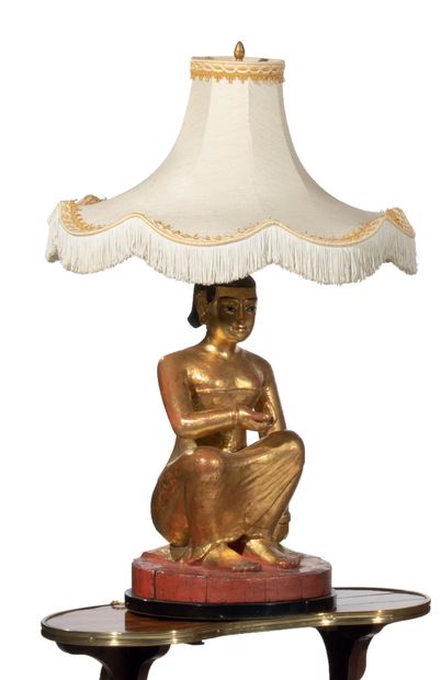 Lampe avec bouddha thaïlandais en bois doré....