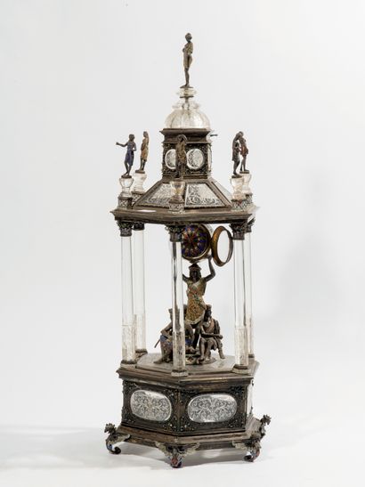  Small temple with engraved glass or crystal...