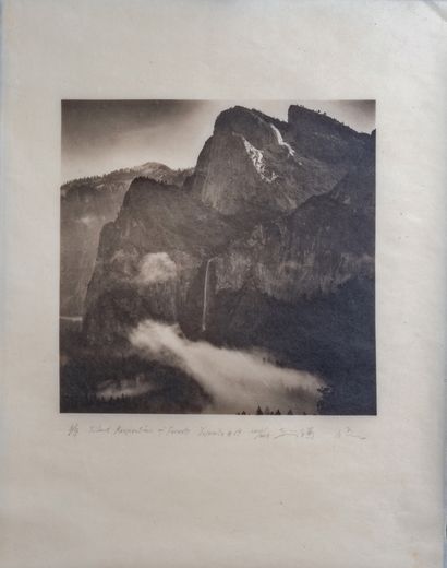 Takeshi SHIKAMA (1948-) Yosemite Photographie en noir et blanc, signée, titrée et...