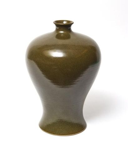 Vase chinois meiping (vase traditionnellement...