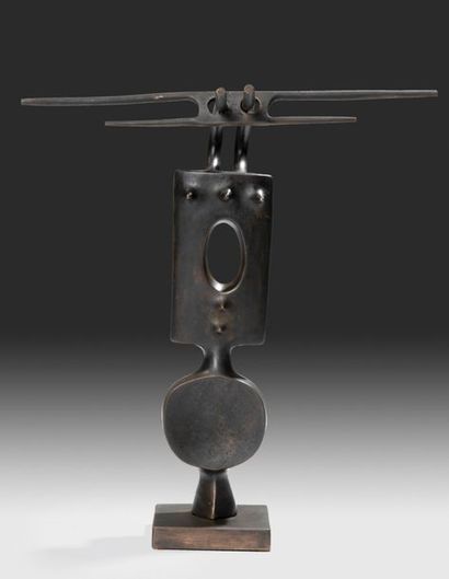 VICTOR ROMAN (1937-1995) Composition abstraite Bronze à patine brune, signé sur le...