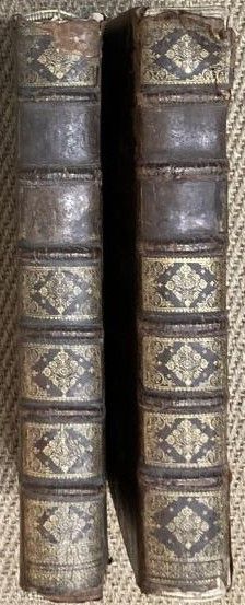 null Set of volumes : - three volumes : Traité des Testaments, Paris, 1747. Bound...