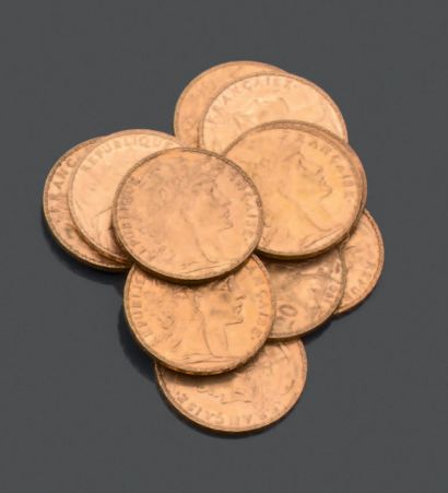 null FRANCE. Sept pièces de vingt francs en or jaune. - IIIe République, Marianne/Coq,...