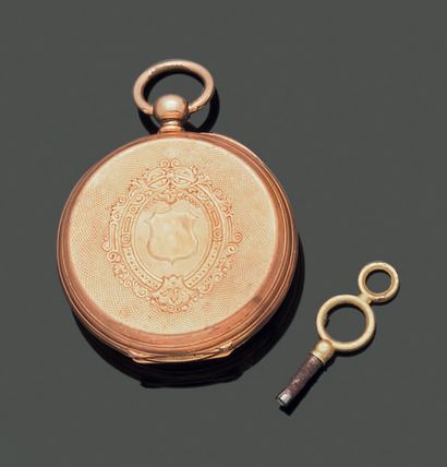 null 18K (750) yellow gold pocket watch with key, second hand at six o'clock, guilloche...