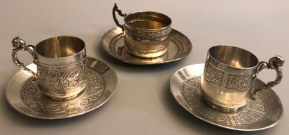 null Three silver cups and their saucer (925) : - the first one chased with dragons'...