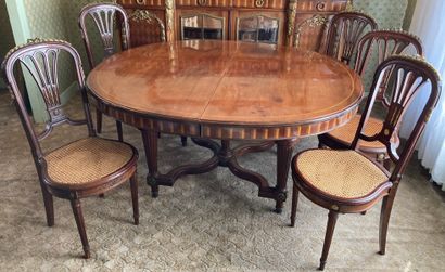 null Dining room in mahogany with inlaid decoration of channels, diamond reserves...