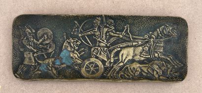 null House MAX LE VERRIER. Oblong bronze pocket with a hunting scene in the Assyrian...