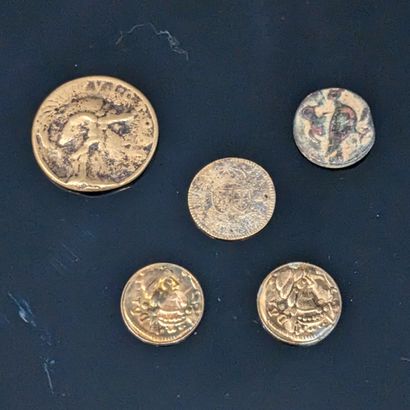 null France. Brass token. Obverse: the profile of Louis XIII, inscription: LVDOVICVS...