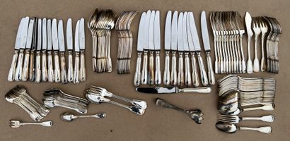 null Part of a silver plated cutlery set, net model. Includes: - twelve large flatware;...