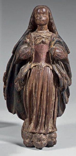 null Statue de Vierge en bois sculpté avec traces de polychromie et dorure, la tête...