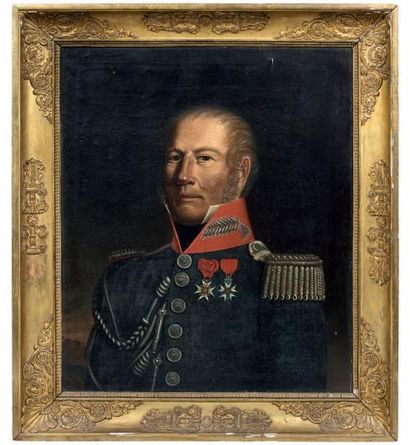 ÉCOLE FRANÇAISE VERS 1820 
PORTRAIT D'OFFICIER.
Huile sur toile.
66,2 x 54,5 cm