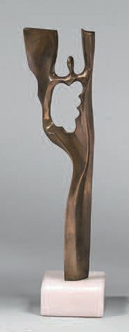 ECOLE FRANCAISE DU XXème siècle FIGURE FEMININE.
Bronze poli.
Sur un socle en marbre...