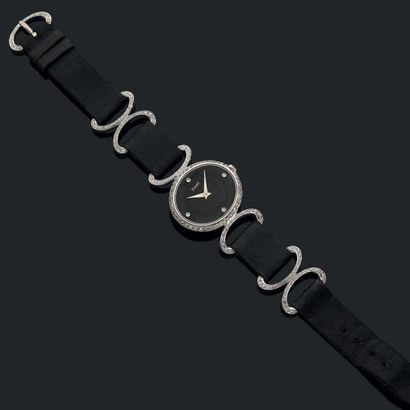 null Montre bracelet de dame en or gris 18K (750) à boîtier ovale, le cadran en onyx,...