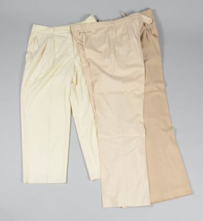 null HERMES Paris Made in France

Lot de trois pantalons en lainage beige, dont un...