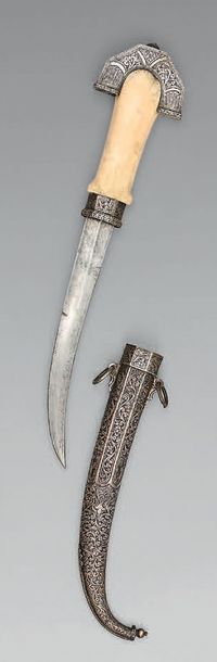 Kumia, bone handle; silver frame engraved...