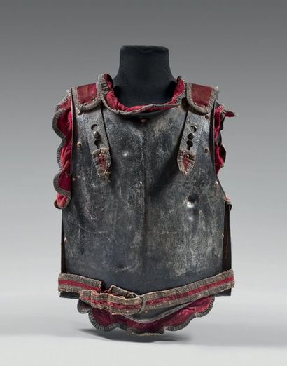null Grey musketeer war armour worn by the Count of the Psez (?), in patinated wrought...