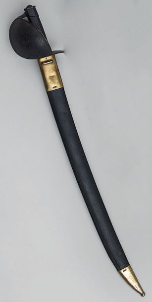 null Sabre d'abordage modèle 1833, garde en fer à coquille laquée noir; lame poinçonnée,...