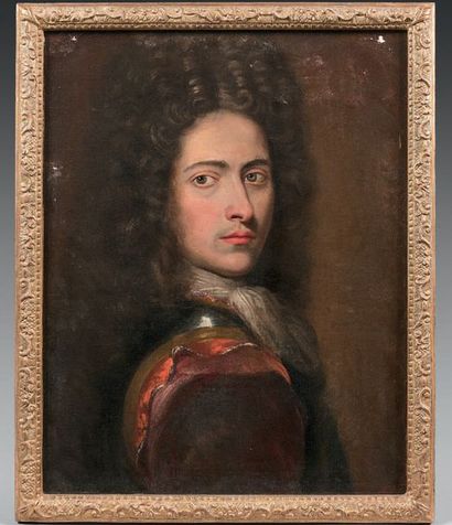ECOLE FRANCAISE VERS 1730 Portrait of a man in canvas armor
.
Restorations
55.5 x...