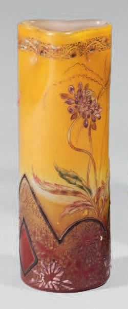 GALLÉ Émile (1846-1904) (Cristallerie d') Vase cylindrique à col trilobé pincé à...