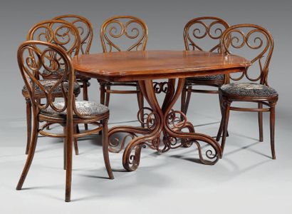 THONET Turned wooden dining room furniture consisting of: a table with a moving table...